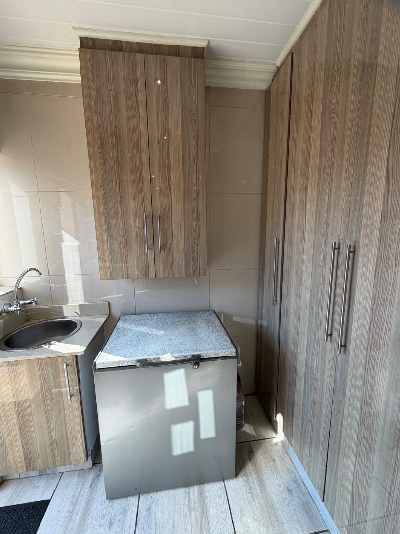 5 Bedroom Property for Sale in Elim Western Cape